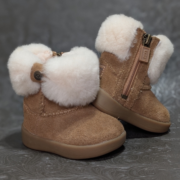 UGG Other - UGG Infant Size 0/1 XS Ramona Brown Suede Boots Size 0/1 XS Faux Fur Lining